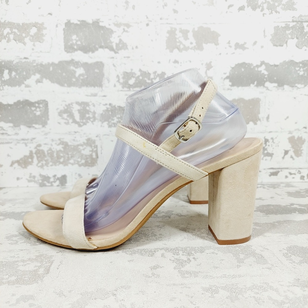 NEW BP. Lula Block Heel Slingback Suede Leather Beige Sandals W603